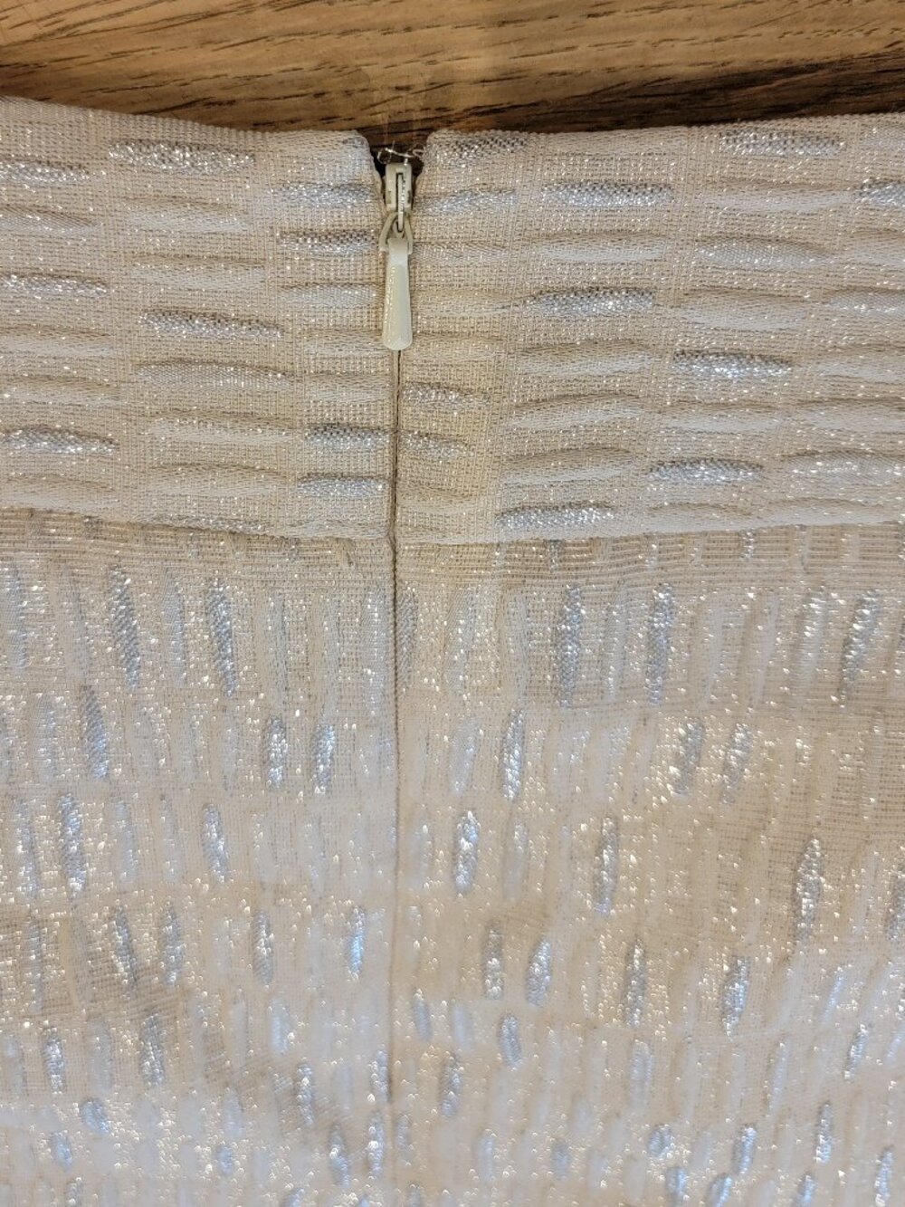 Talbots Petite Metallic Jacquard Skirt Cream/Gold - Picture 8 of 12